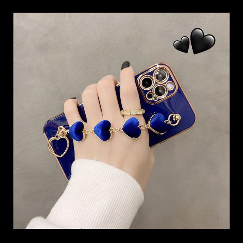 2021 Luxury Plating Heart Fabric Bracelet Hand Holder Cover for iPhone pphonecover
